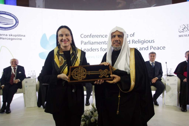 Karić uručila 'Ključ Grada Sarajeva' generalnom sekretaru Lige muslimanskog svijeta