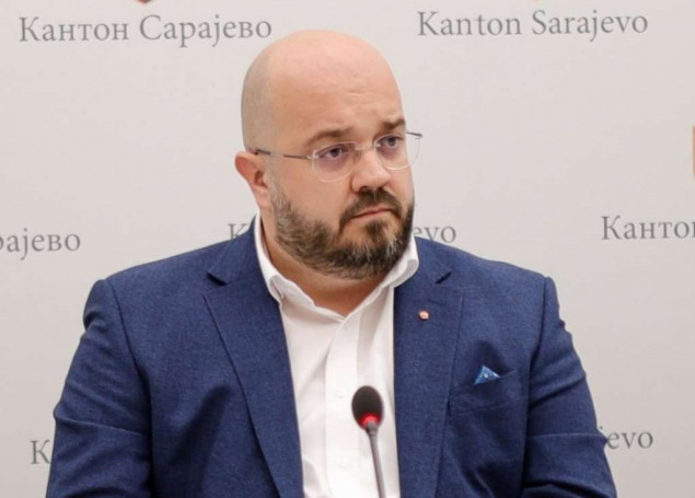 Šteta: Uprkos poskupljenjima energenata, od 1. augusta pojedinačne karte za javni prijevoz jeftinije