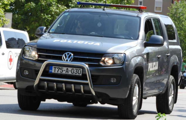 Uhapšene dvije osobe zbog pucnjave na policajca u Gradačcu