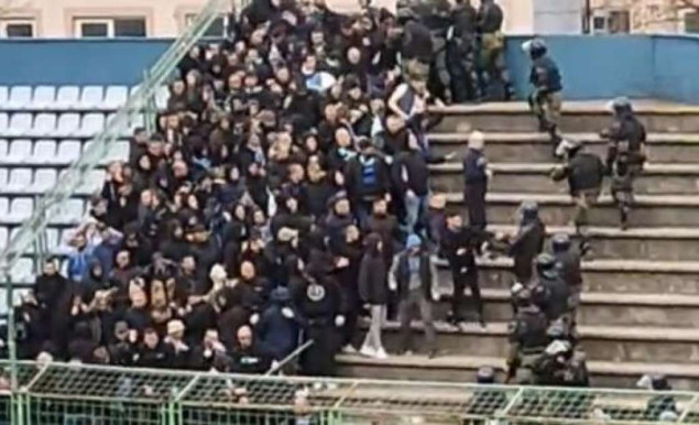 MUP ZHK o događajima na Pecari: Sukob navijača i policije, jedna osoba uhapšena