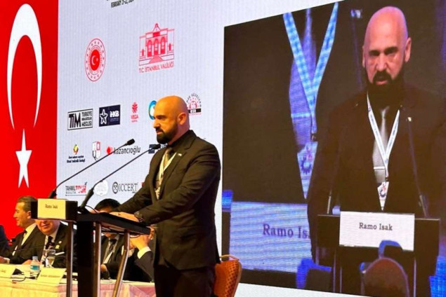 Isak na Evroazijskom ekonomskom samitu: Cijeli svijet mora zajednički djelovati ka postizanju mira