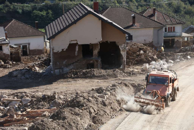 Nastavljeni radovi na sanaciji terena u Jablanici