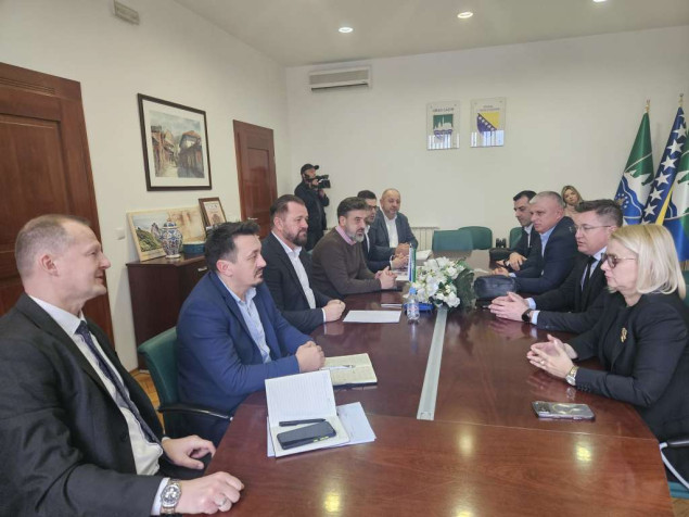 Ogrešević i Hasanović razgovarali o partnerstvu Cazina i Banovića