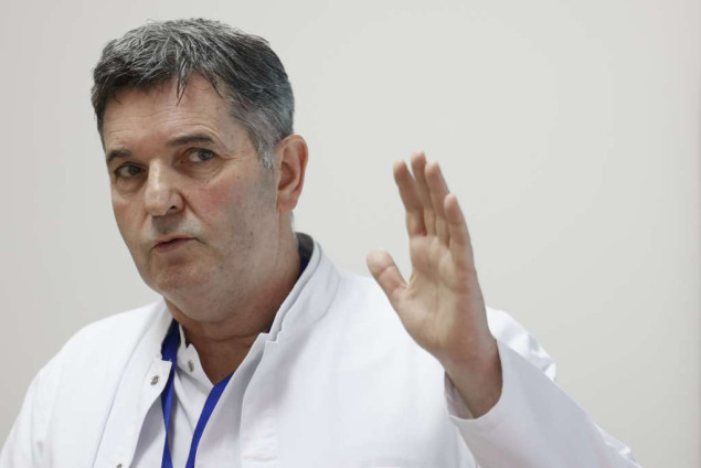 Gavrankapetanović: Ne postoji škola koja vas može naučiti kako operisati dok granate padaju oko vas