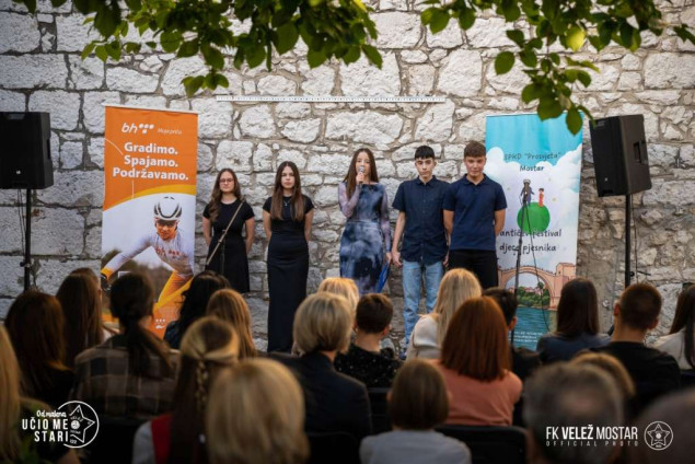 Šantićev festival: Djeca o Veležu govorila u stihovima