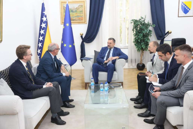 Konaković primio u nastupnu posjetu ambasadora Švicarske Derighettija