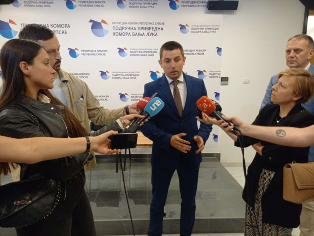 U RS-u ima deset puta više nelegalnih agencija za iznajmljivanje vozila od legalnih