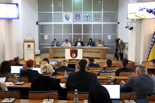 Skupština KS usvojila zakon o doplati sredstava mladima za stambene subvencije iz 2023.