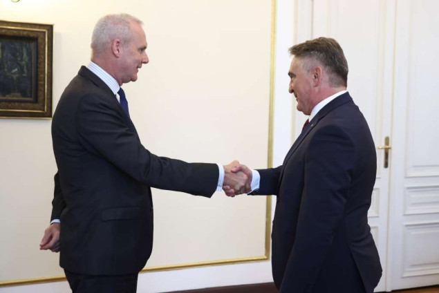 Komšić i Ruge razgovarali o unapređenju saradnje i ubrzanju komunikacije između BiH i NATO-a