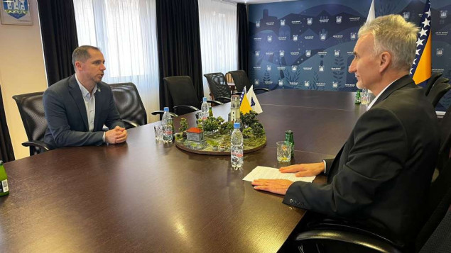 Sedić i Ademović o Trgovskoj gori: Prijetnja zdravlju i prirodi ne smije se ignorisati