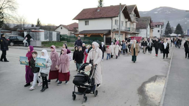 Ramazanski vozić i vatromet povodom početka ramazana u Goraždu