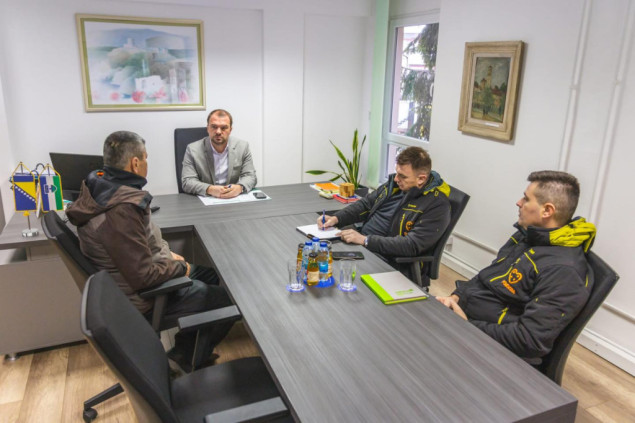 Predložen dobrovoljni model solidarnosti u institucijama USK