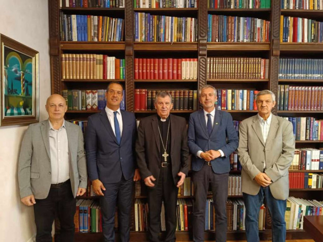 Nadbiskup Vukšić s čelnicima Napretka i BZK o zajedničkim projektima