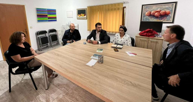 Delić posjetio Dom za nezbrinutu djecu 'Duga' u Kulen-Vakufu