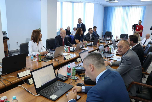 Vlada FBiH: Podrška rješavanju zahtjeva prijevoznika
