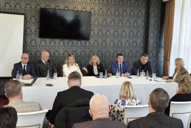 Pozder u Tuzlanskom kantonu: Promjena u pristupu upravljanju otpadom je imperativ