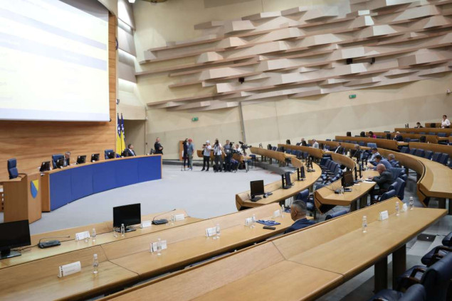 Komisija PSBiH traži reformu akreditacije i javni registar diploma zaposlenih u institucijama BiH