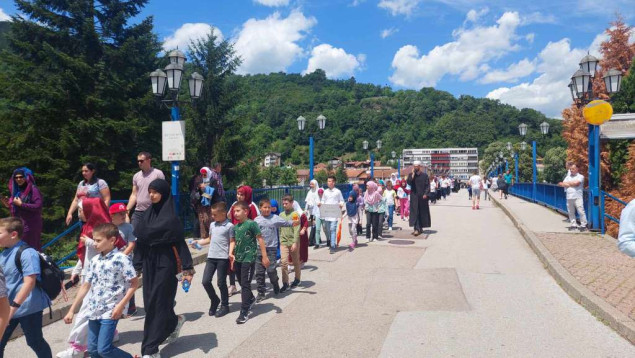 U Goraždu Dan mekteba, svečanost za 660 polaznika