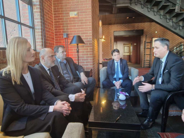Bećirović u Washingtonu razgovarao s predstavnicima organizacija KBS-a i NEFBiH