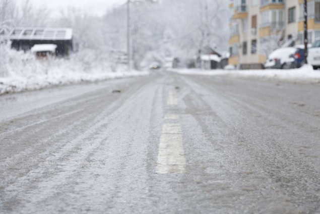 Snijeg u Tuzlanskom kantonu nije prouzrokovao veće probleme