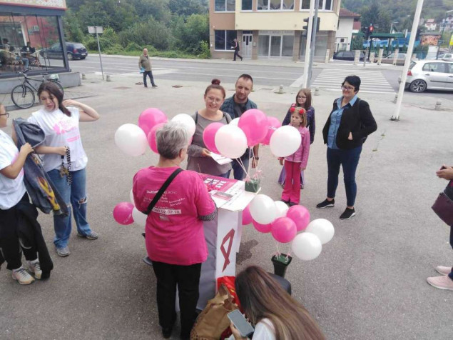 U Hadžićima porodični dan u organizaciji žena liječenih i oboljelih od karcinoma dojke