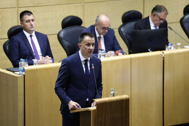 Lakić: Predloženi zakon daje šansu za pokretanje proizvodnje u zeničkoj željezari
