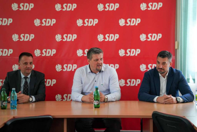 Lakić predstavio projekte BH-Gasa na sastanku s ministrima i zastupnicima u Bihaću