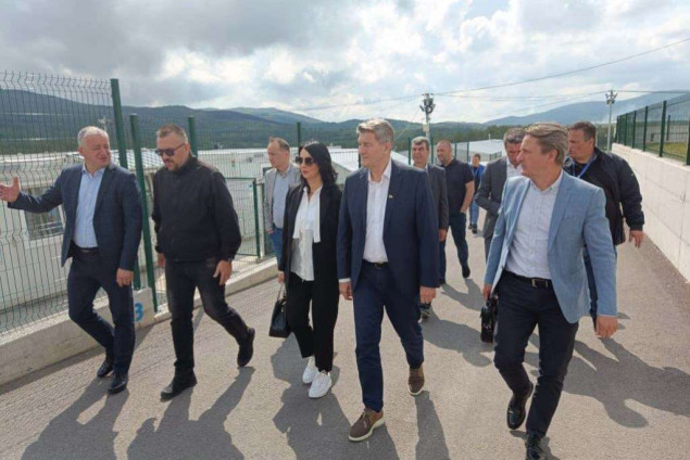 BH. parlamentarci posjetili Privremeni prihvatni centar "Lipa"
