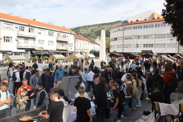 Livno: 22 izlagača se predstavilo na Sajmu 'Agro - tour Livno 2024.'