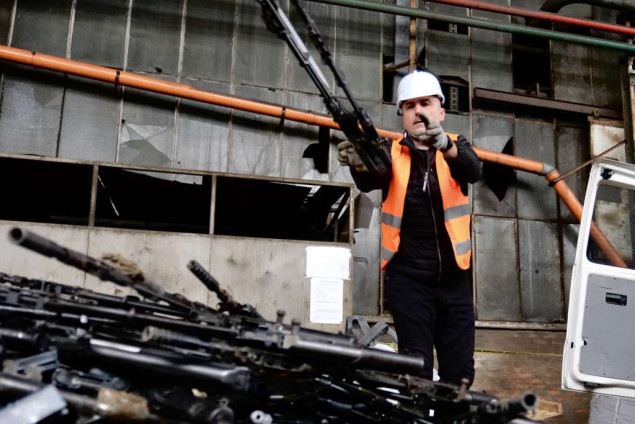 U livnici 'Pobjeda' kod Travnika bit će uništeno 1.640 komada oružja