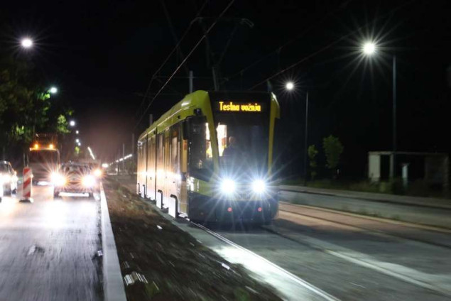 Obavljena testna vožnja, prvi tramvaj došao do Hrasnice