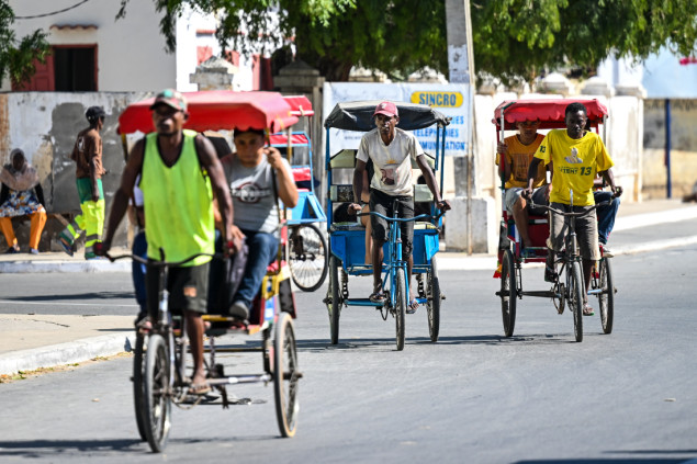 Dan na Madagaskaru: Jeftini i praktični taksi bicikli "pus-pus" najpopularnije prijevozno sredstvo