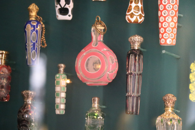 Muzej parfema u Parizu naglašava tursku ružu kao bitan sastojak francuskih mirisa