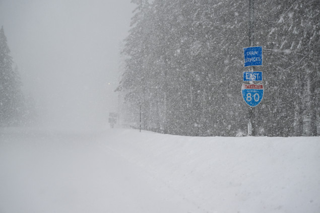 Californiju i Nevadu zahvatila žestoka mećava