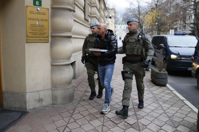 Muhamedu Ajanoviću produžen pritvor za još dva mjeseca