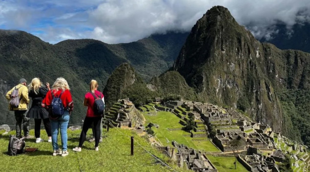 Turistički autobusi izazivaju probleme na Machu Picchuu