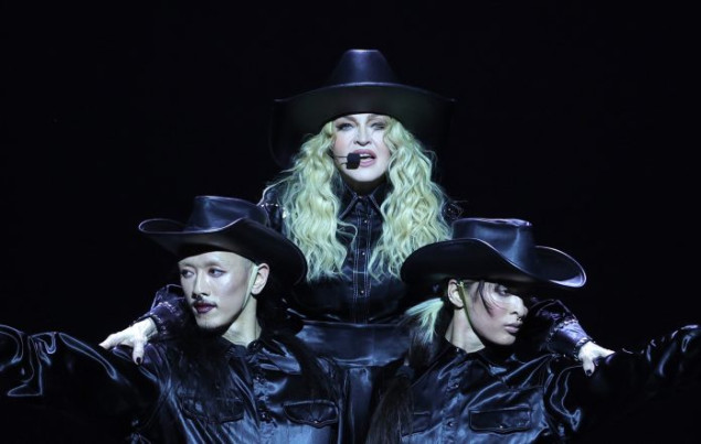 "Potpuno nepoštovanje fanova": Madonna ponovno tužena zbog kašnjenja na koncertima