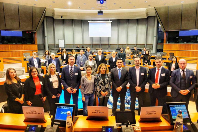 "Znamo šta se desi kad međunarodni partneri okrenu glavu"