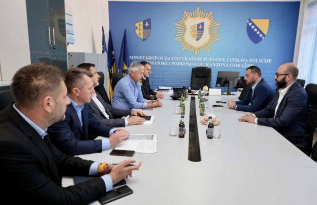 Magazinović i Mašić u Goraždu: Već vidljivi rezultati 'zakona o bahatoj vožnji'