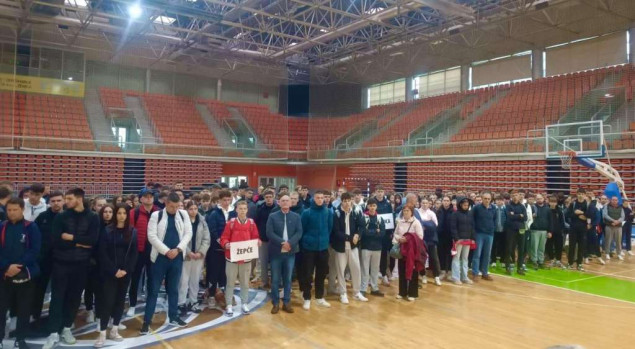 Počele Male olimpijske igre u košarci - Više od 300 učenika na kantonalnom takmičenju u Zenici