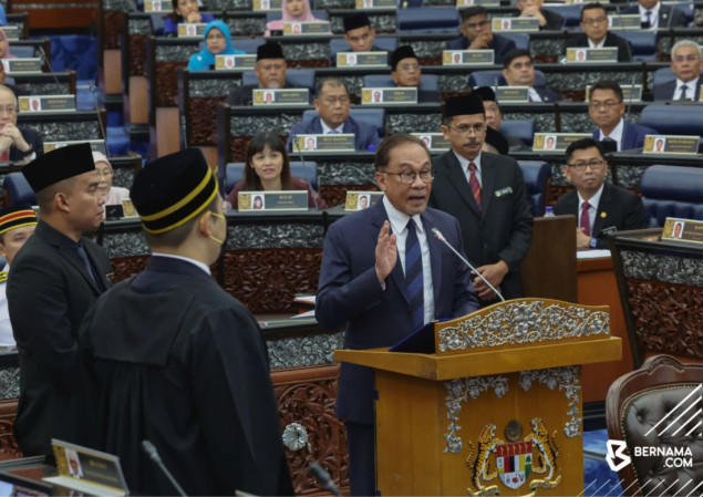 Malezijski premijer Anwar dobio potvrdu u parlamentu