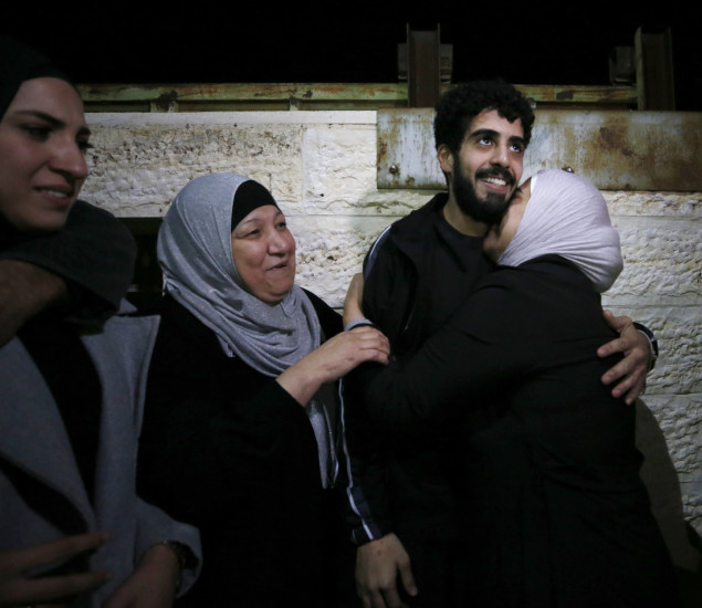 Hamza, maloljetnik oslobođen iz izraelskog zatvora, odrastao je iza rešetaka