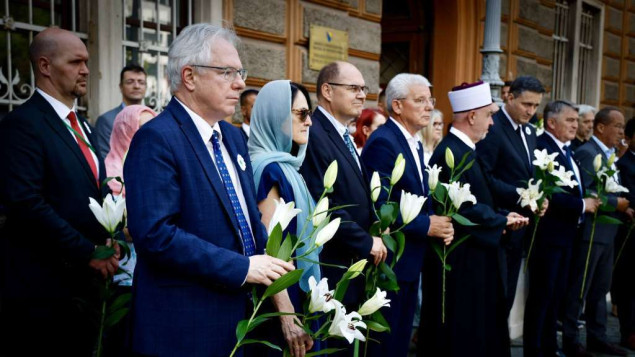 Ambasador Murphy se poklonio žrtvama genocida u Srebrenici