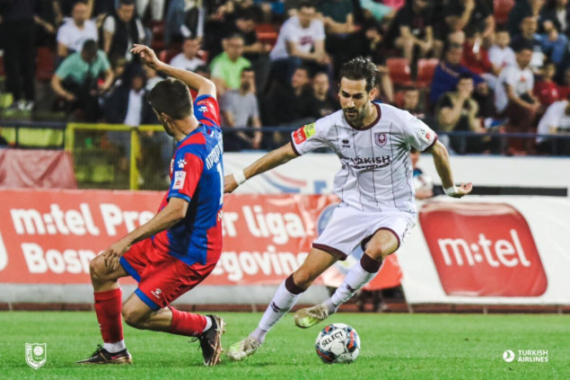 Borac golom u finišu pobijedio Sarajevo, gosti poluvrijeme igrali s igračem manje