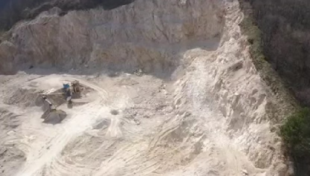 Utvrđuju se okolnosti nesreće u kojoj je poginuo radnik kamenoloma u Bihaću