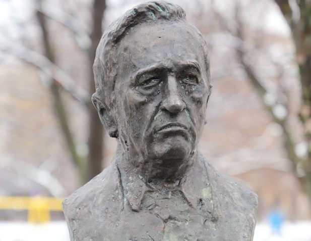 Otkrivena bista Tadeusza Mazowieckog, istinskog prijatelja BiH