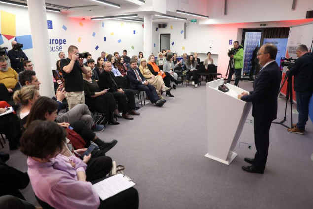 Medijske slobode i sigurnost novinara u BiH i dalje ugrožene, izborna godina dodatni izazov