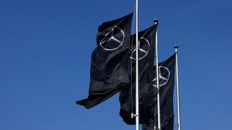 Mercedes-Benz prodao dionice u ruskom proizvođaču kamiona Kamaz