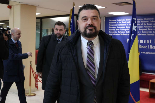 Inicijativa Demokratske fronte u Parlamentu FBiH u vezi s imenovanjem sudije u Ustavni sud BiH