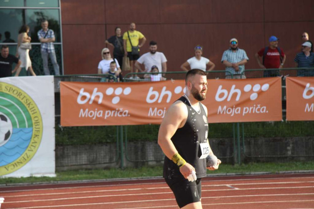 Pezer s najboljim ovosezonskim hicem od 20,61 m pobijedio na mitingu u sarajevskom Novom Gradu